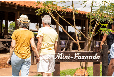 Fazendinha Barretos Country park e Resort